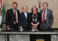 Casal de professores recebe homenagem na Câmara de Caruaru 